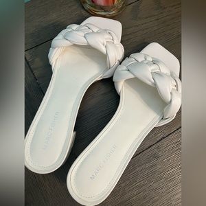 Marc Fisher Cerita Block Heel Women's White Sandals 9.5 Bridal Shower Wedding